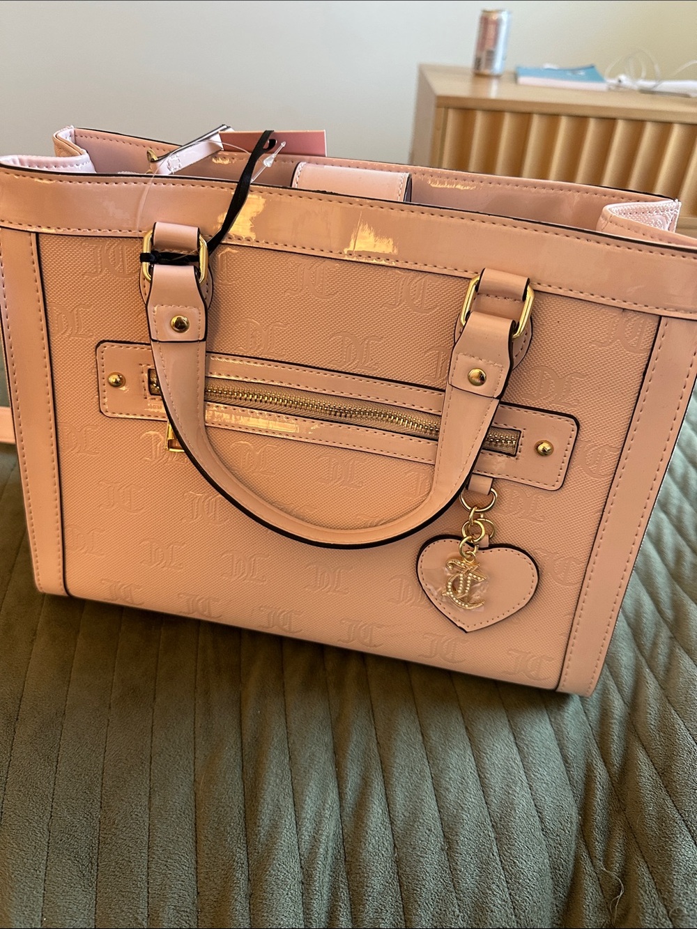 Juicy Couture NWT pink Tote Bag in Light Pink -
